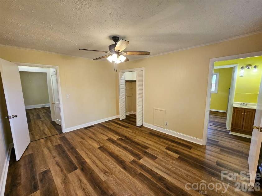 5185 Old Haywood Road, Mills River, NC 28759.  MLS# CAR4374387, YatesRealty ID 24703. 