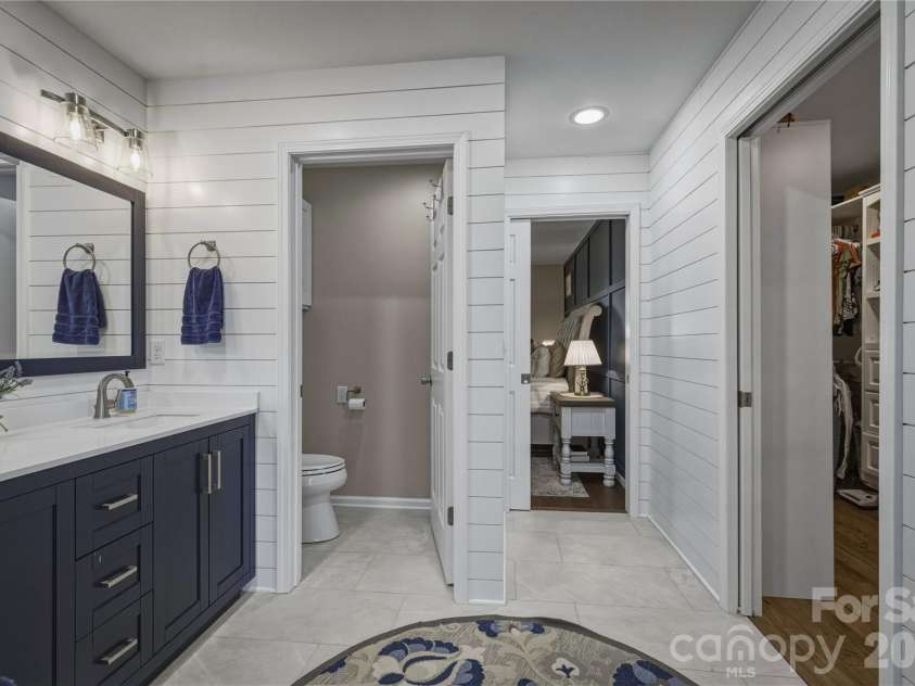 204 Constitution Drive, Morganton, NC 28655.  MLS# CAR4384509, YatesRealty ID 24704. 