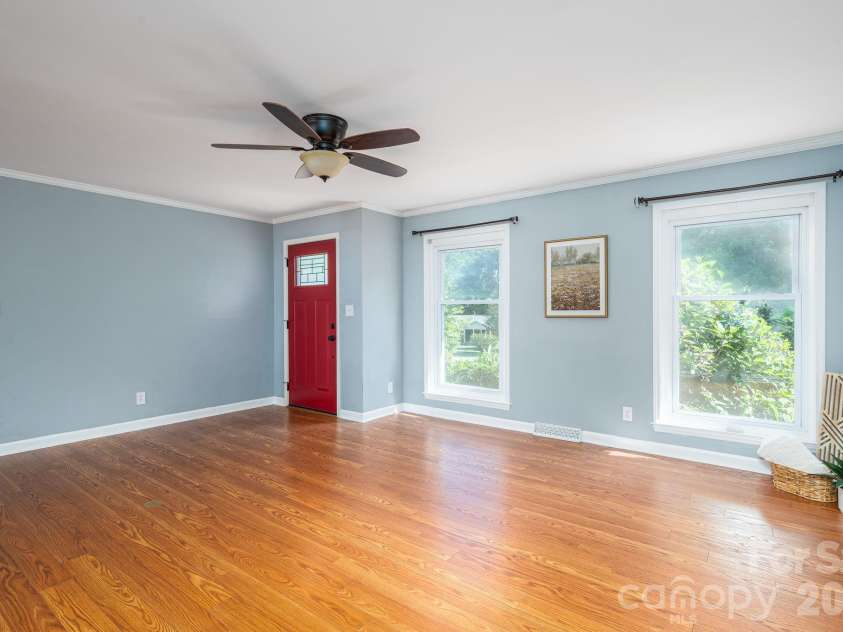 305 Heather Lane, Mount Holly, NC 28120.  MLS# CAR4383942, YatesRealty ID 24705. 