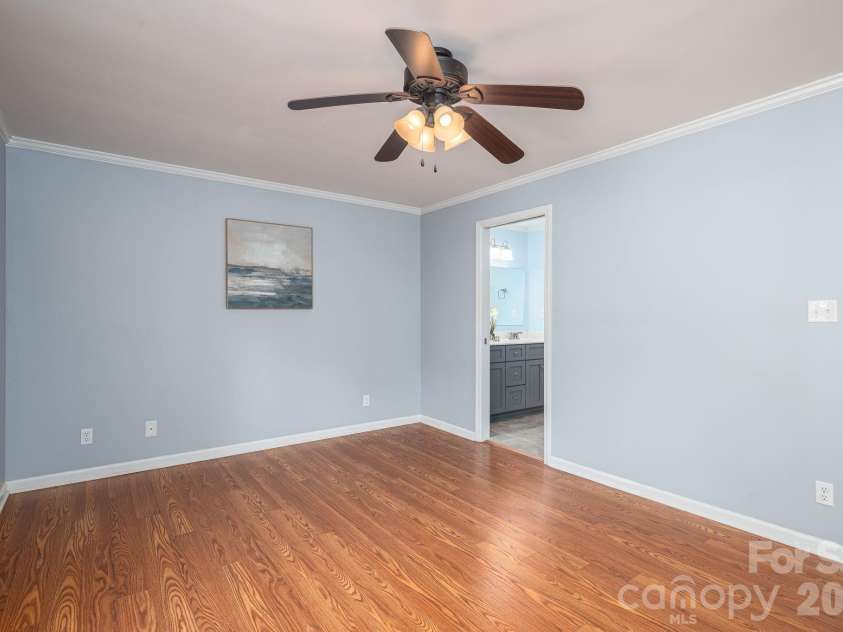 305 Heather Lane, Mount Holly, NC 28120.  MLS# CAR4383942, YatesRealty ID 24705. 