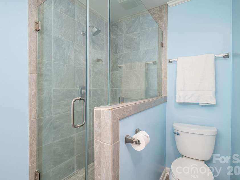305 Heather Lane, Mount Holly, NC 28120.  MLS# CAR4383942, YatesRealty ID 24705. 