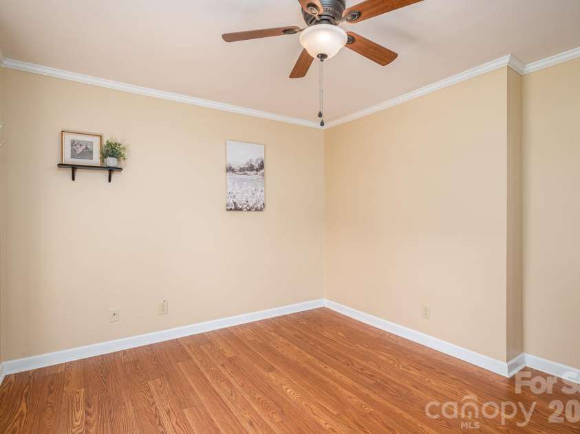 305 Heather Lane, Mount Holly, NC 28120.  MLS# CAR4383942, YatesRealty ID 24705. 