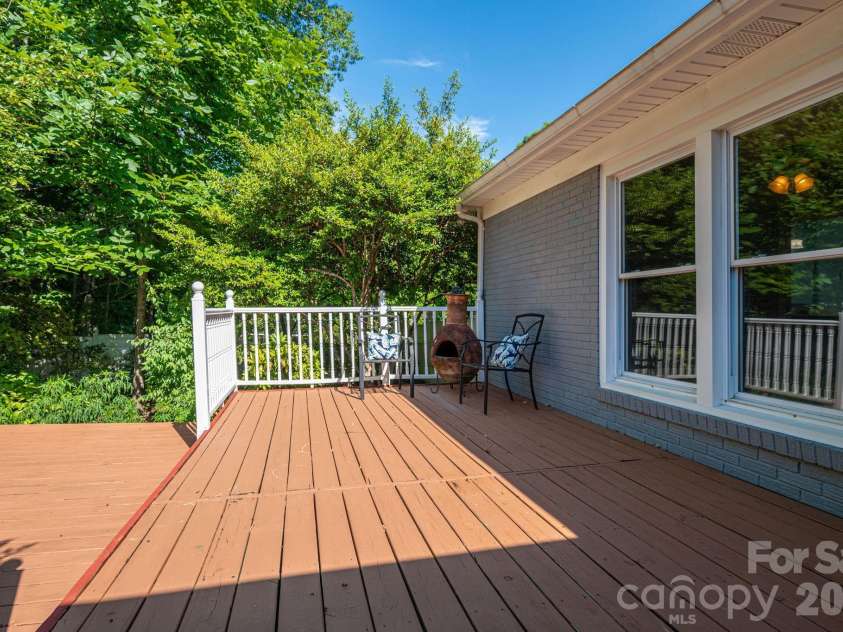 305 Heather Lane, Mount Holly, NC 28120.  MLS# CAR4383942, YatesRealty ID 24705. 