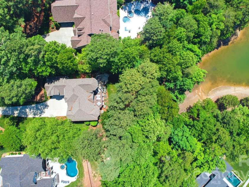 7592 Cottonwood Drive, Denver, NC 28037.  MLS# CAR4382286, YatesRealty ID 24706. 
