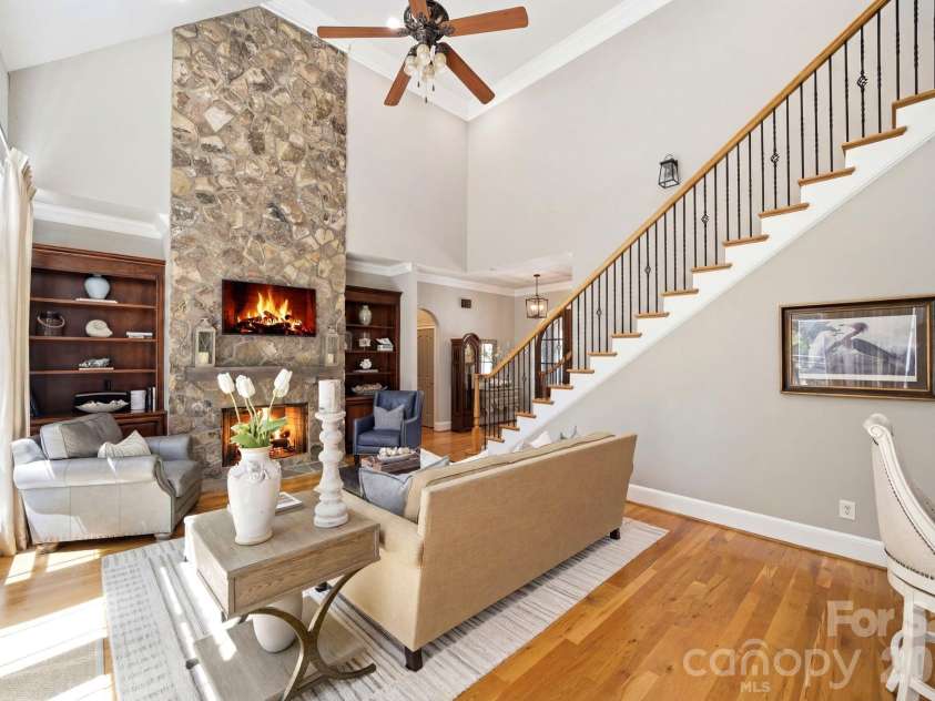 7592 Cottonwood Drive, Denver, NC 28037.  MLS# CAR4382286, YatesRealty ID 24706. 