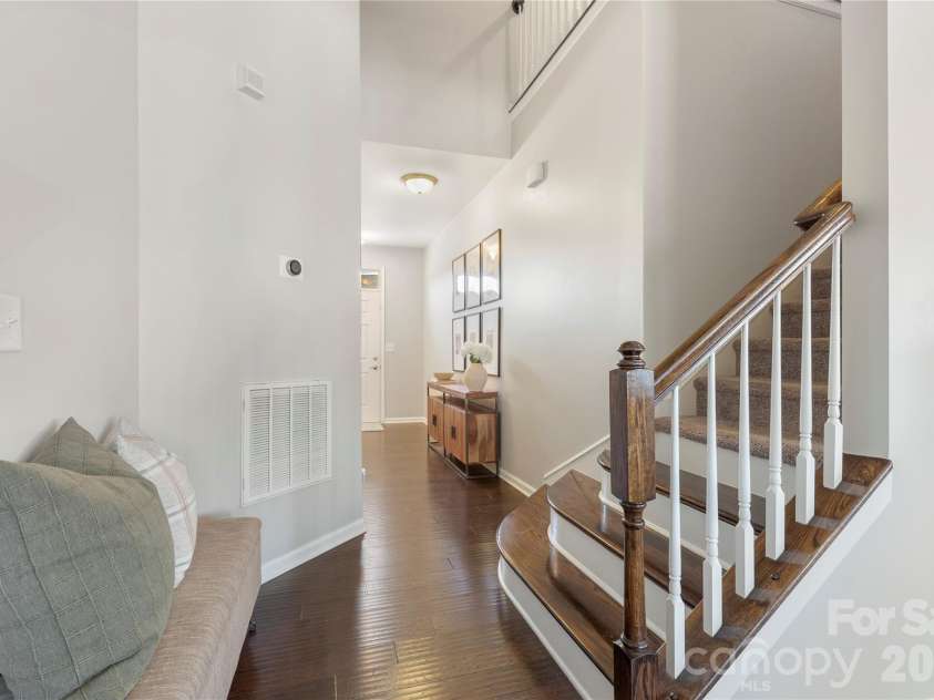 1845 Fleetwood Drive, Charlotte, NC 28208.  MLS# CAR4338541, YatesRealty ID 24707. 