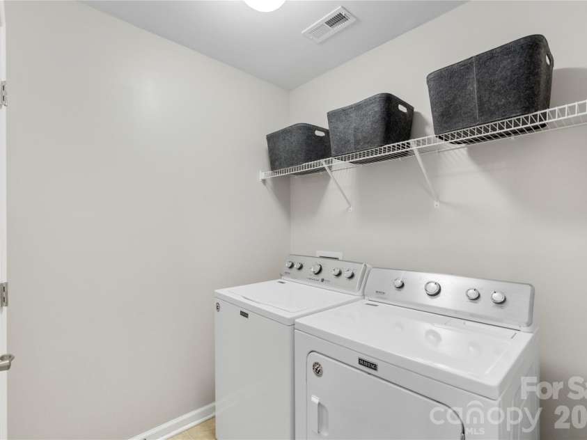 1845 Fleetwood Drive, Charlotte, NC 28208.  MLS# CAR4338541, YatesRealty ID 24707. 
