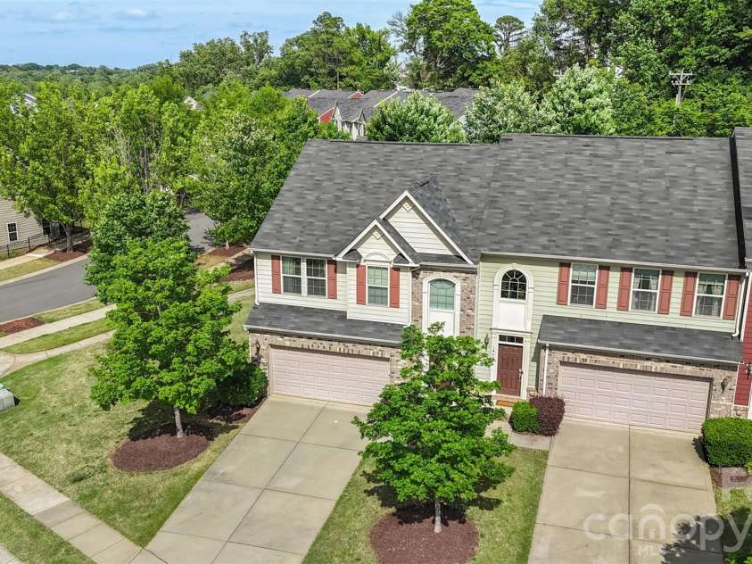 1845 Fleetwood Drive, Charlotte, NC 28208.  MLS# CAR4338541, YatesRealty ID 24707. 