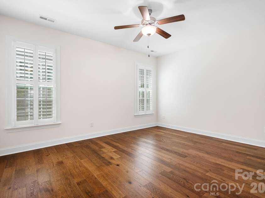11642 Mount Argus Drive, Cornelius, NC 28031.  MLS# CAR4350521, YatesRealty ID 24708. Primary bedroom