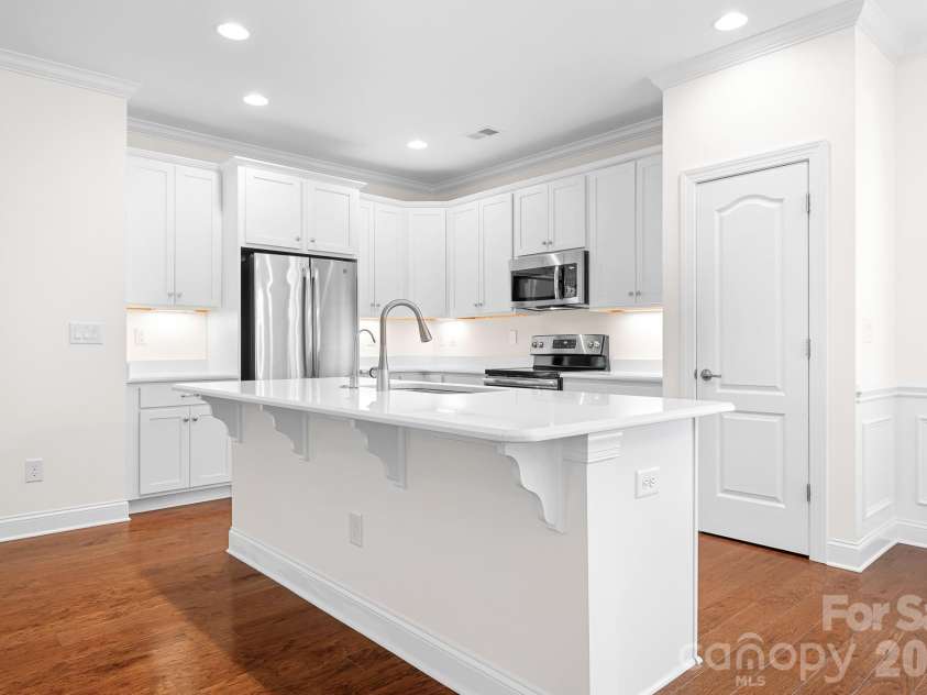 11642 Mount Argus Drive, Cornelius, NC 28031.  MLS# CAR4350521, YatesRealty ID 24708. View from great room