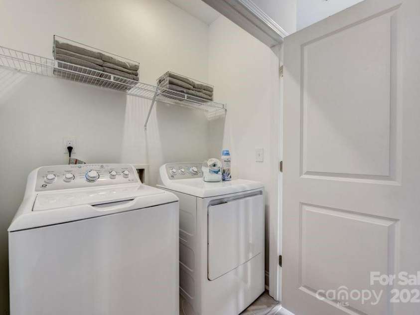 541 Annie Lowery Way, Davidson, NC 28036.  MLS# CAR4279641, YatesRealty ID 24708. REPRESENTATIVE PHOTO