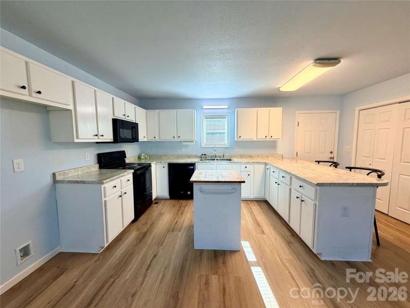 162 Sandstone Drive, Union Mills, NC 28167.  MLS# CAR4333271, YatesRealty ID 2471. 