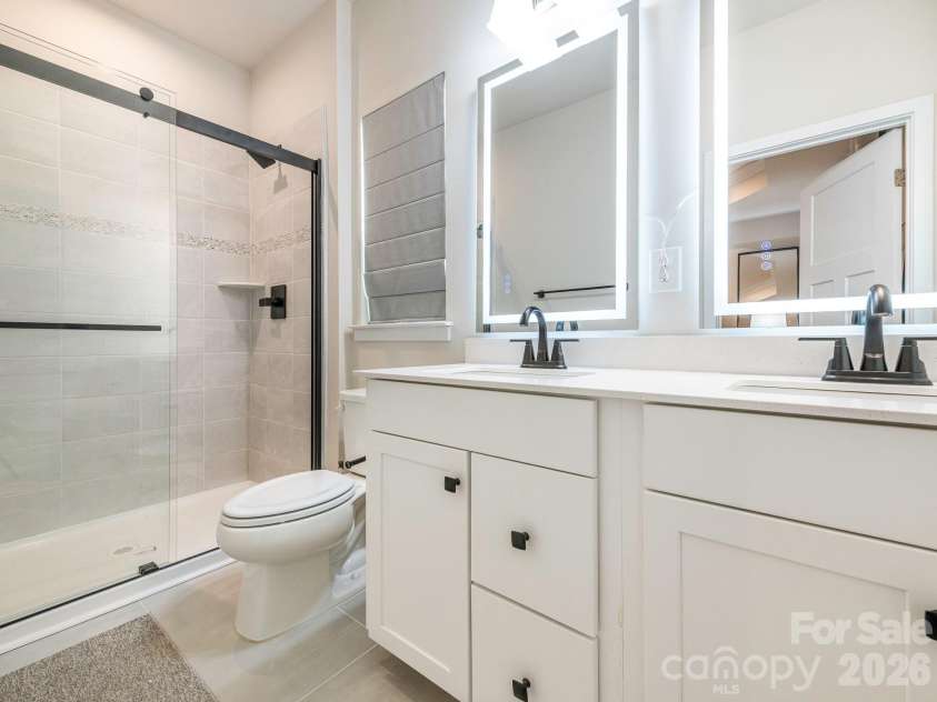 9420 Mallard Mills Drive, Charlotte, NC 28262.  MLS# CAR4377703, YatesRealty ID 24710. 