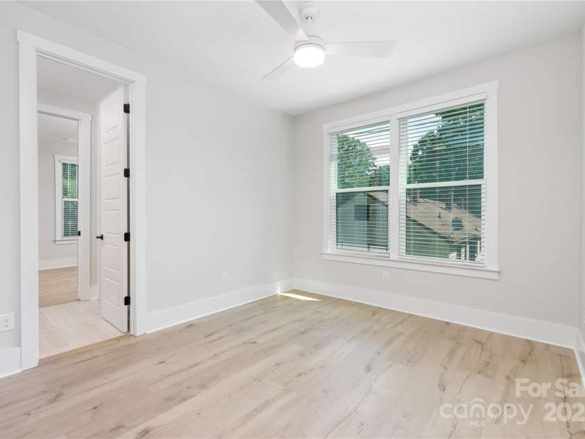 4114 Mantle Court, Charlotte, NC 28205.  MLS# CAR4279758, YatesRealty ID 24712. 