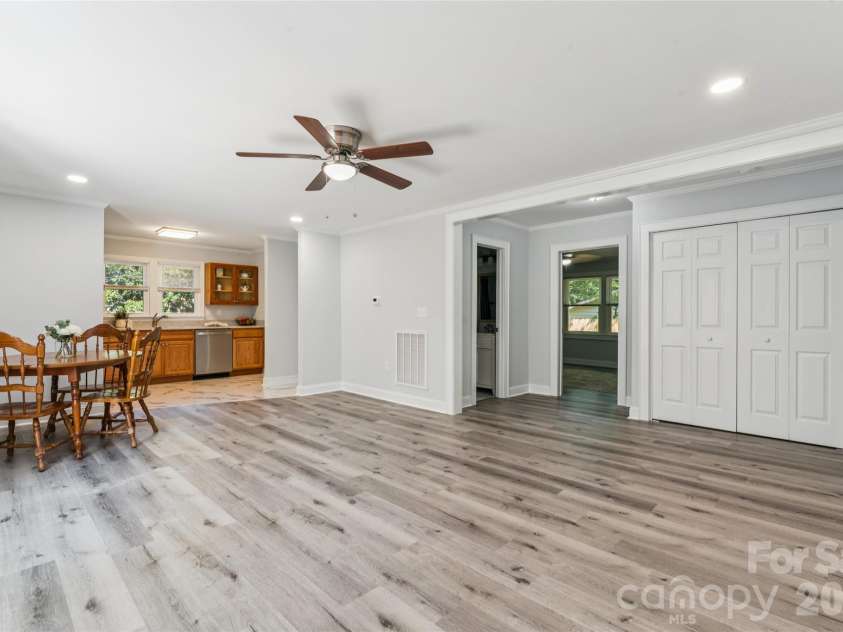172 Eudy Drive, Concord, NC 28025.  MLS# CAR4422402, YatesRealty ID 24714. 