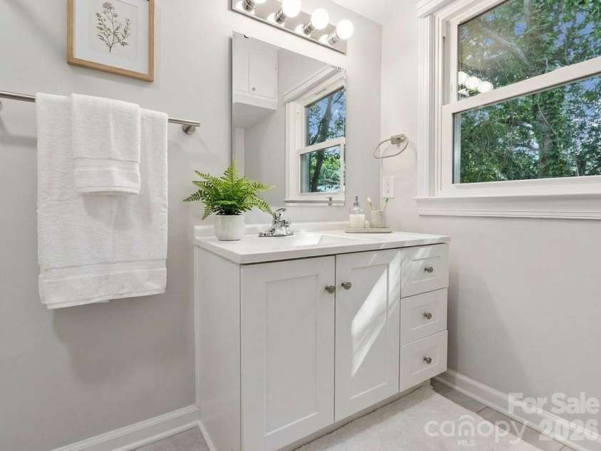 172 Eudy Drive, Concord, NC 28025.  MLS# CAR4422402, YatesRealty ID 24714. 