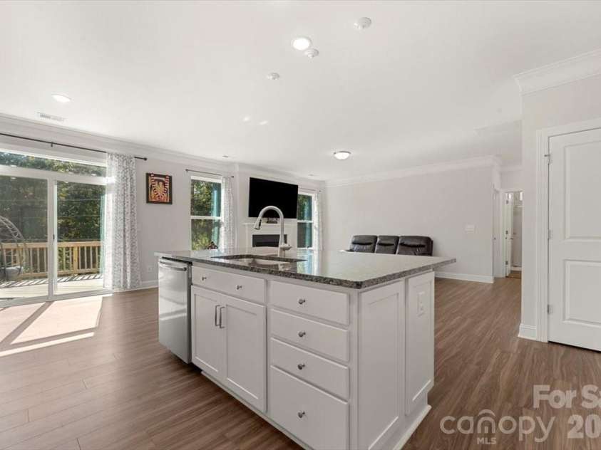 110 Cokesbury Road, Mooresville, NC 28115.  MLS# CAR4313929, YatesRealty ID 24716. 