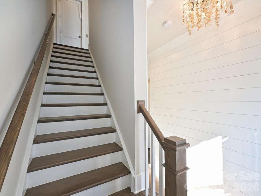 2428 Runnymede Lane, Charlotte, NC 28209.  MLS# CAR4342917, YatesRealty ID 24717. 