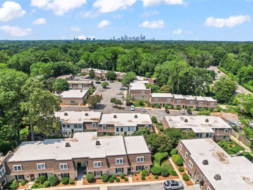 3520 Colony Road, Charlotte, NC 28211.  MLS# CAR4264830, YatesRealty ID 24717. Trianon Complex