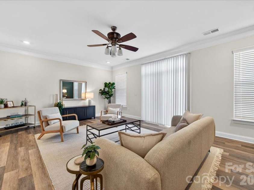 10436 Glenmere Creek Circle, Charlotte, NC 28262.  MLS# CAR4369071, YatesRealty ID 24718. 
