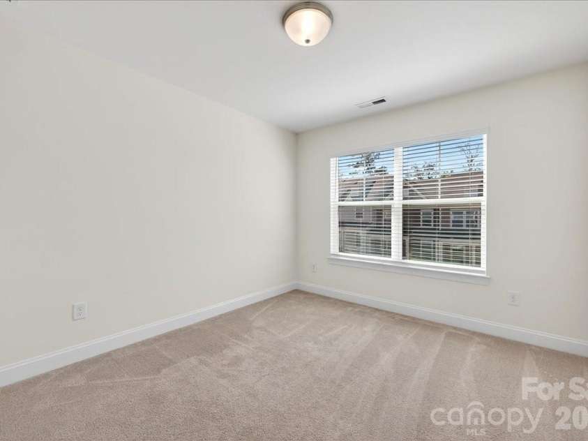 10436 Glenmere Creek Circle, Charlotte, NC 28262.  MLS# CAR4369071, YatesRealty ID 24718. Bedroom number 4.