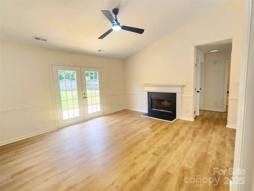 3106 Faircroft Way, Monroe, NC 28110.  MLS# CAR4273527, YatesRealty ID 24719. Great Room with Fireplace