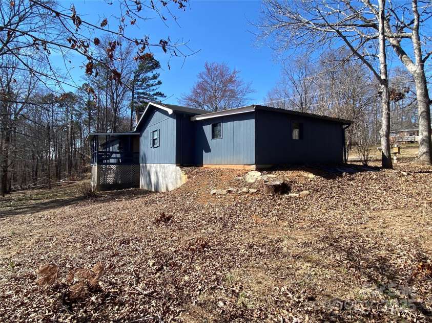 1161 Mountain Shadows Drive, Morganton, NC 28655.  MLS# CAR4231001, YatesRealty ID 2472. 
