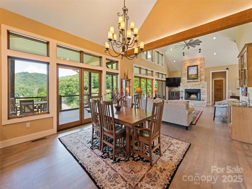 164 Flowing Hills Drive, Clyde, NC 28721.  MLS# CAR4277265, YatesRealty ID 24720. 