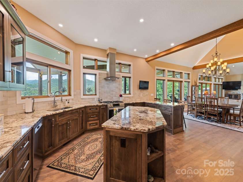 164 Flowing Hills Drive, Clyde, NC 28721.  MLS# CAR4277265, YatesRealty ID 24720. 