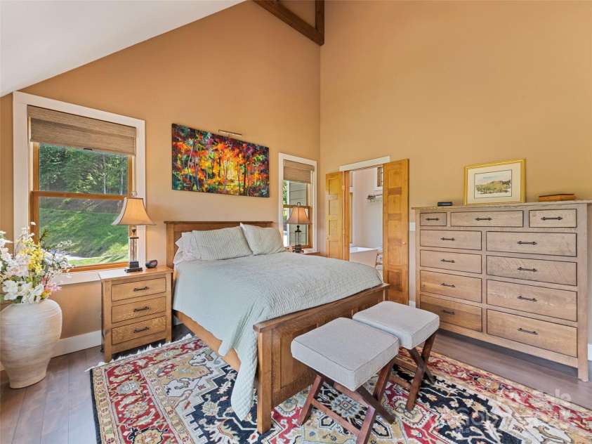 164 Flowing Hills Drive, Clyde, NC 28721.  MLS# CAR4277265, YatesRealty ID 24720. 