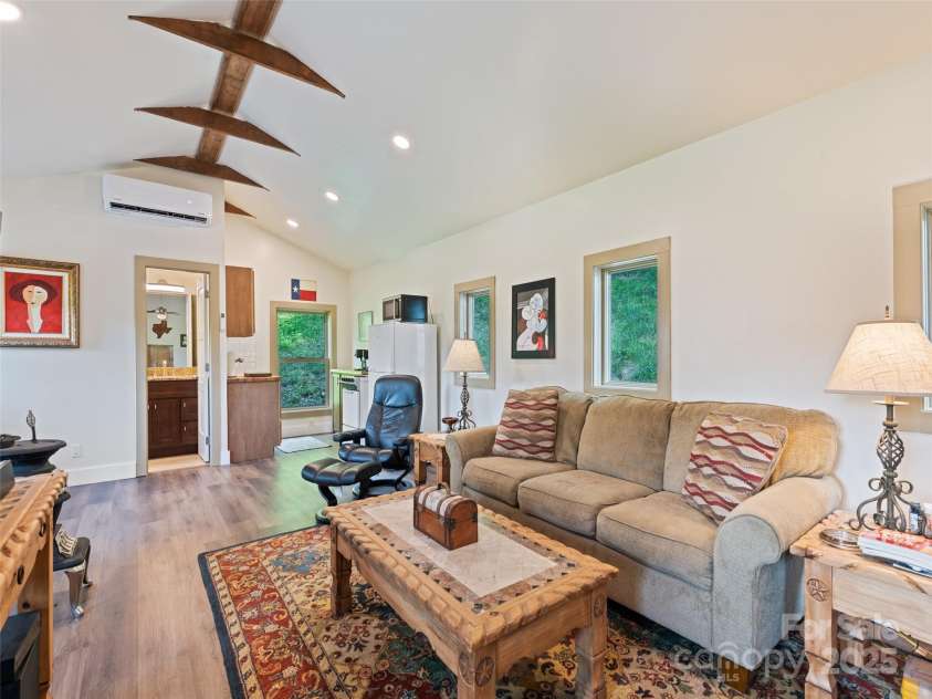 164 Flowing Hills Drive, Clyde, NC 28721.  MLS# CAR4277265, YatesRealty ID 24720. 