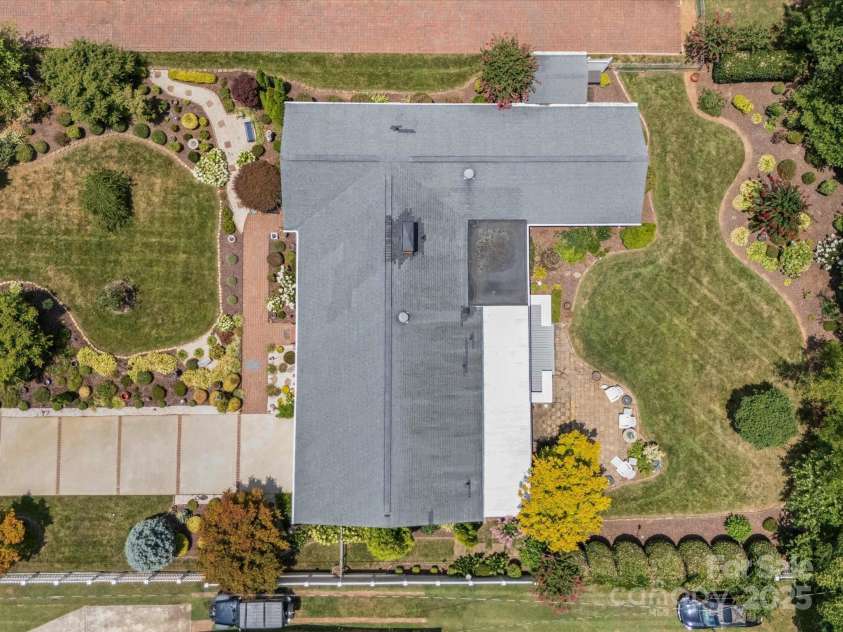 3008 Imperial Drive, Gastonia, NC 28054.  MLS# CAR4278467, YatesRealty ID 24722. 