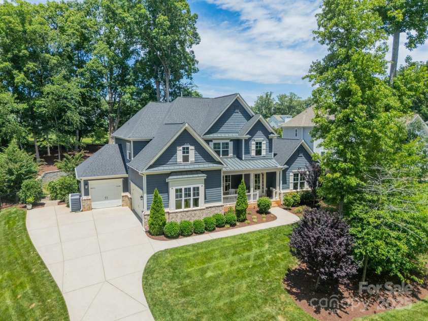 208 South Shore Drive, Belmont, NC 28012.  MLS# CAR4264831, YatesRealty ID 24723. Gorgeous location for home built by Peachtree Residential