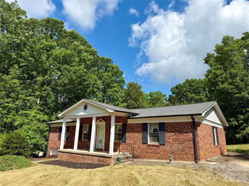 232 Chase Drive, Forest City, NC 28043.  MLS# CAR4375456, YatesRealty ID 24723. 