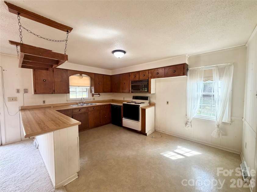 232 Chase Drive, Forest City, NC 28043.  MLS# CAR4375456, YatesRealty ID 24723. 