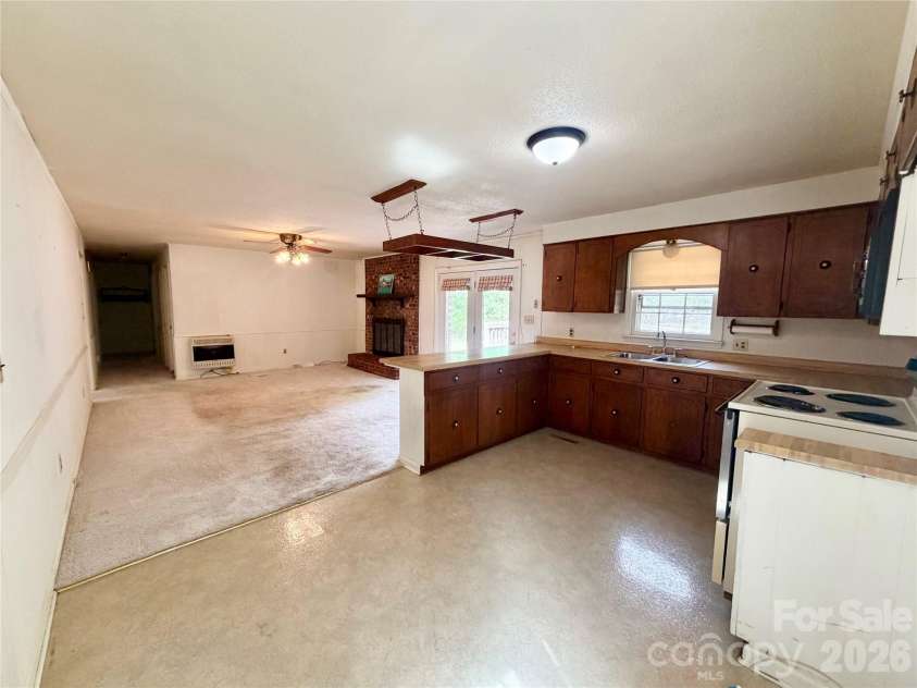 232 Chase Drive, Forest City, NC 28043.  MLS# CAR4375456, YatesRealty ID 24723. 