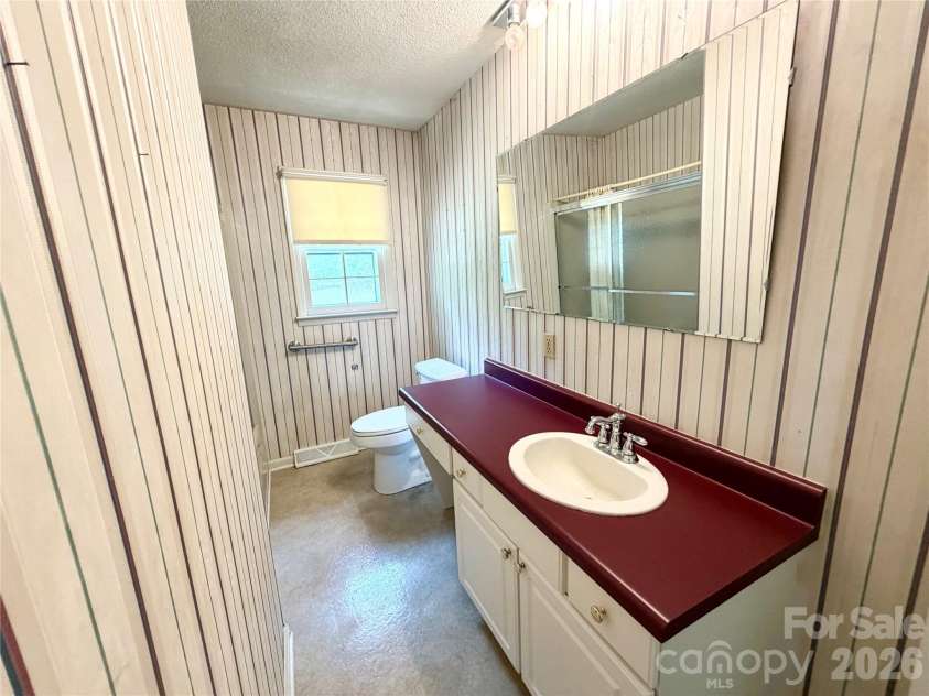 232 Chase Drive, Forest City, NC 28043.  MLS# CAR4375456, YatesRealty ID 24723. 