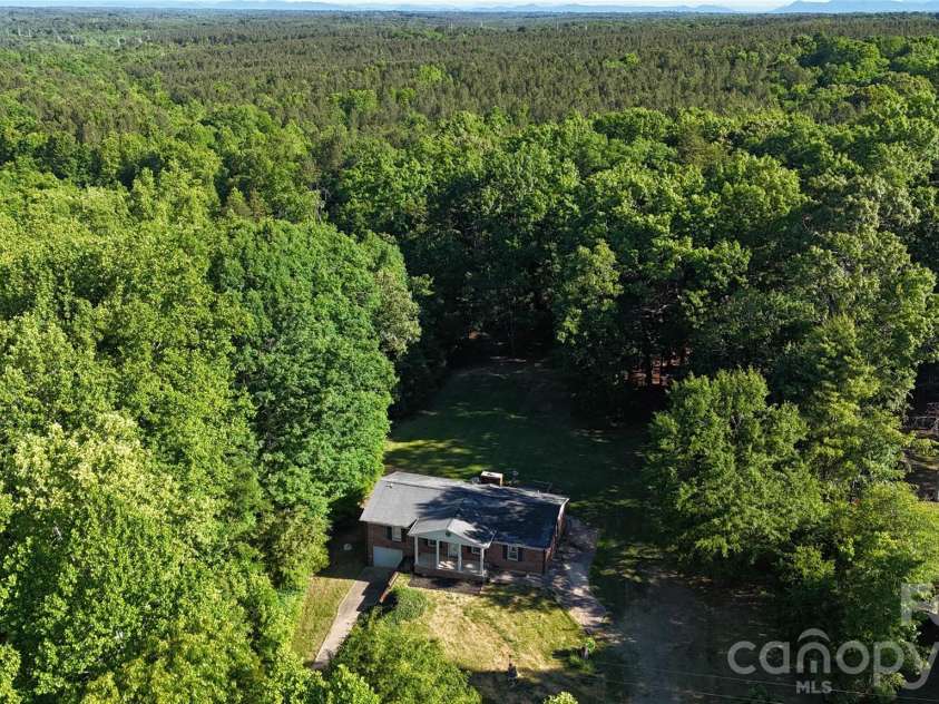 232 Chase Drive, Forest City, NC 28043.  MLS# CAR4375456, YatesRealty ID 24723. 
