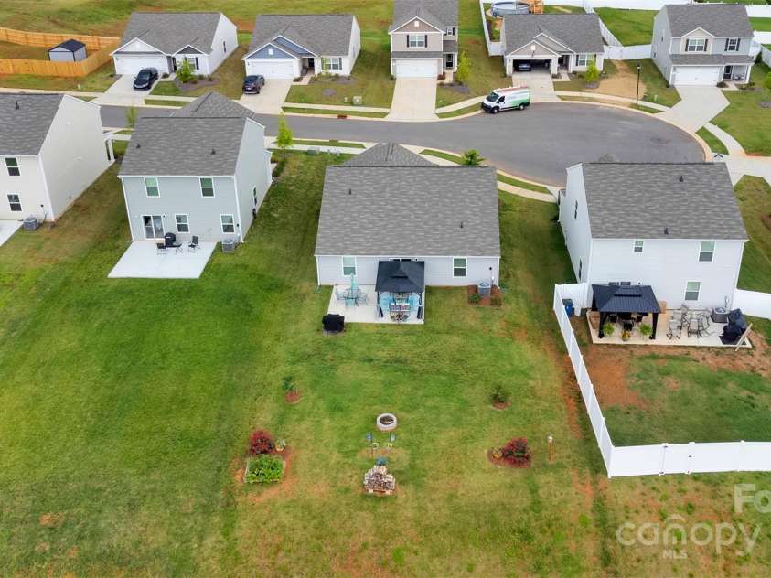 410 Apex Circle, Shelby, NC 28152.  MLS# CAR4269805, YatesRealty ID 24724. 