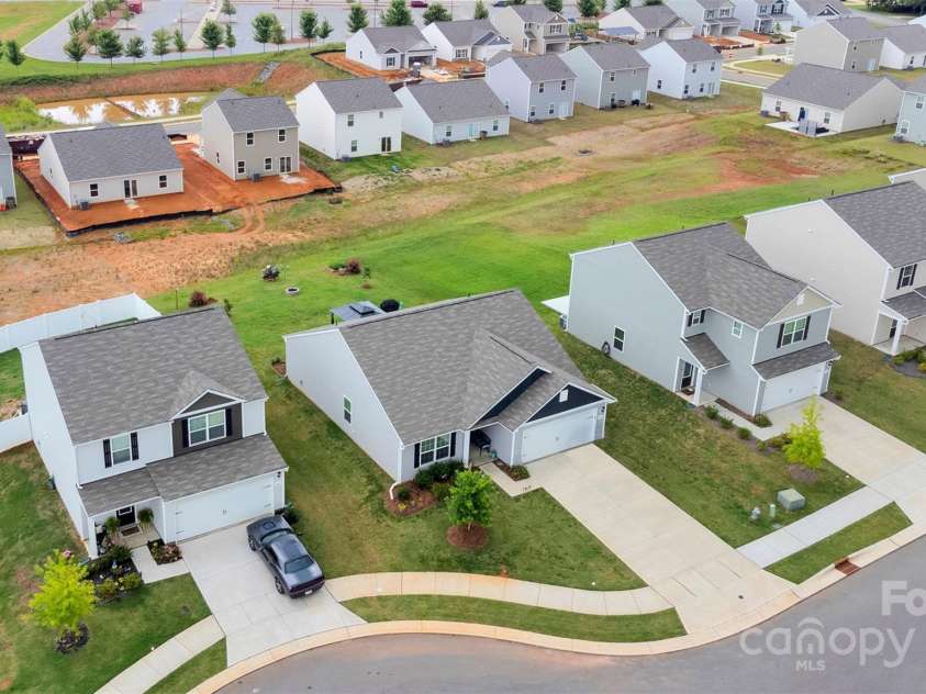 410 Apex Circle, Shelby, NC 28152.  MLS# CAR4269805, YatesRealty ID 24724. 