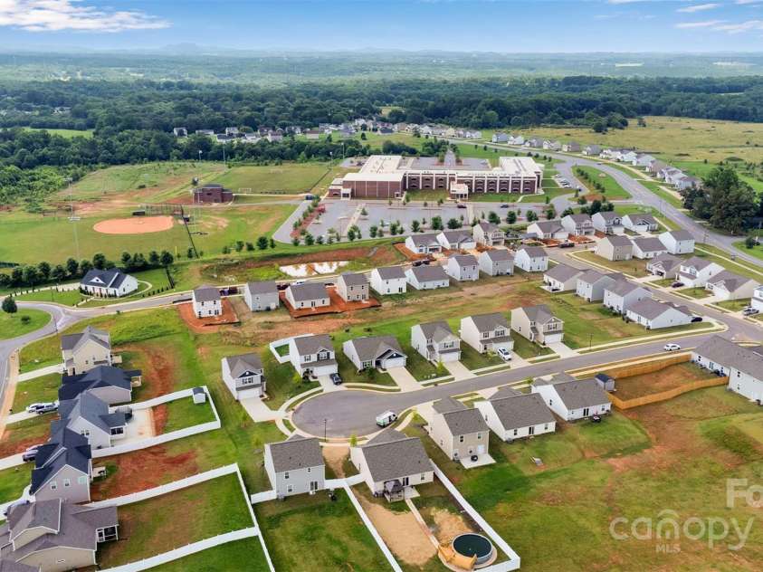 410 Apex Circle, Shelby, NC 28152.  MLS# CAR4269805, YatesRealty ID 24724. 