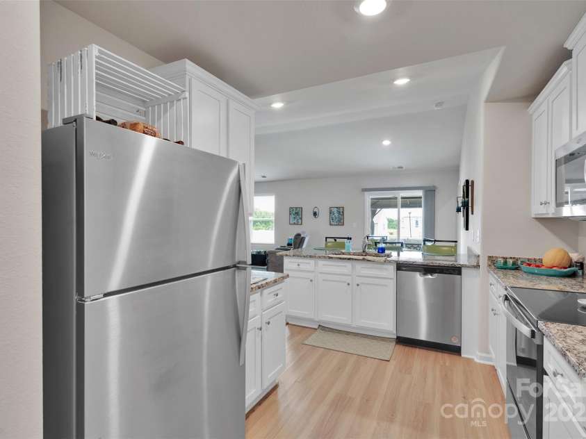 410 Apex Circle, Shelby, NC 28152.  MLS# CAR4269805, YatesRealty ID 24724. 