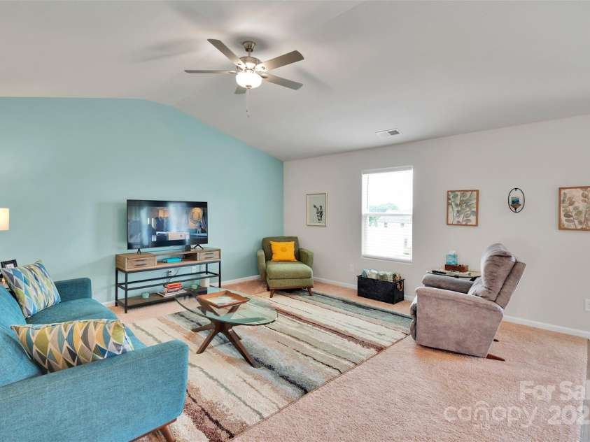 410 Apex Circle, Shelby, NC 28152.  MLS# CAR4269805, YatesRealty ID 24724. 