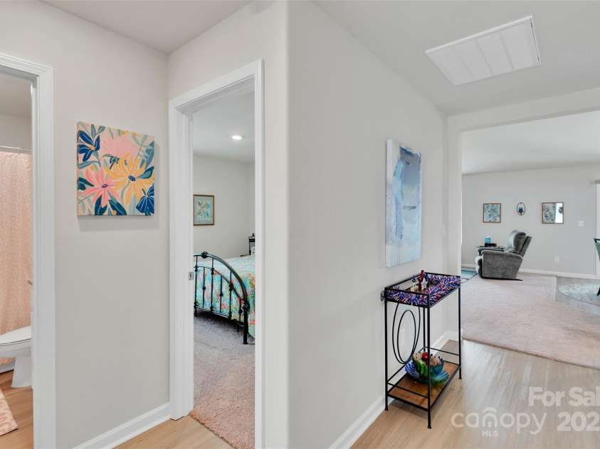 410 Apex Circle, Shelby, NC 28152.  MLS# CAR4269805, YatesRealty ID 24724. 