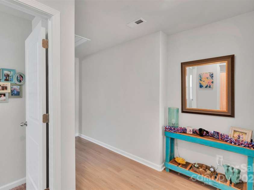 410 Apex Circle, Shelby, NC 28152.  MLS# CAR4269805, YatesRealty ID 24724. 