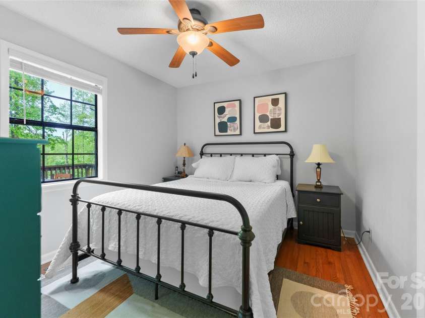 280 Timberside Drive, Mars Hill, NC 28754.  MLS# CAR4375778, YatesRealty ID 24725. 