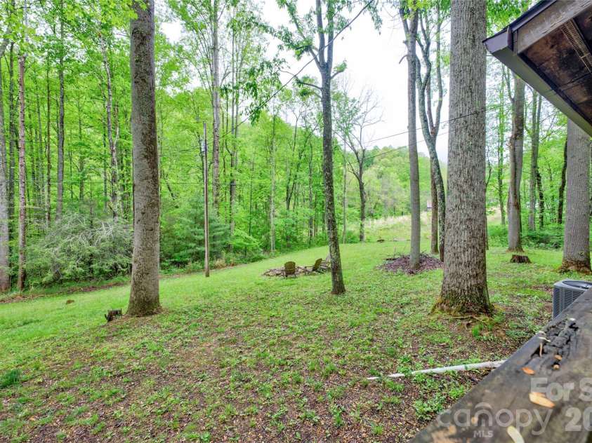 280 Timberside Drive, Mars Hill, NC 28754.  MLS# CAR4375778, YatesRealty ID 24725. 