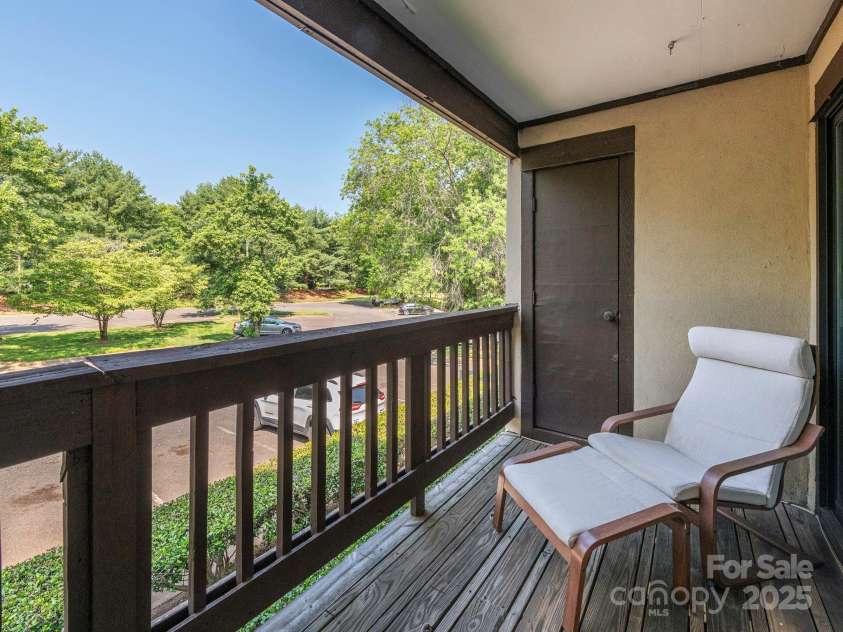 8208 Cedar Glen Drive, Charlotte, NC 28212.  MLS# CAR4265239, YatesRealty ID 24725. Living Room Balcony