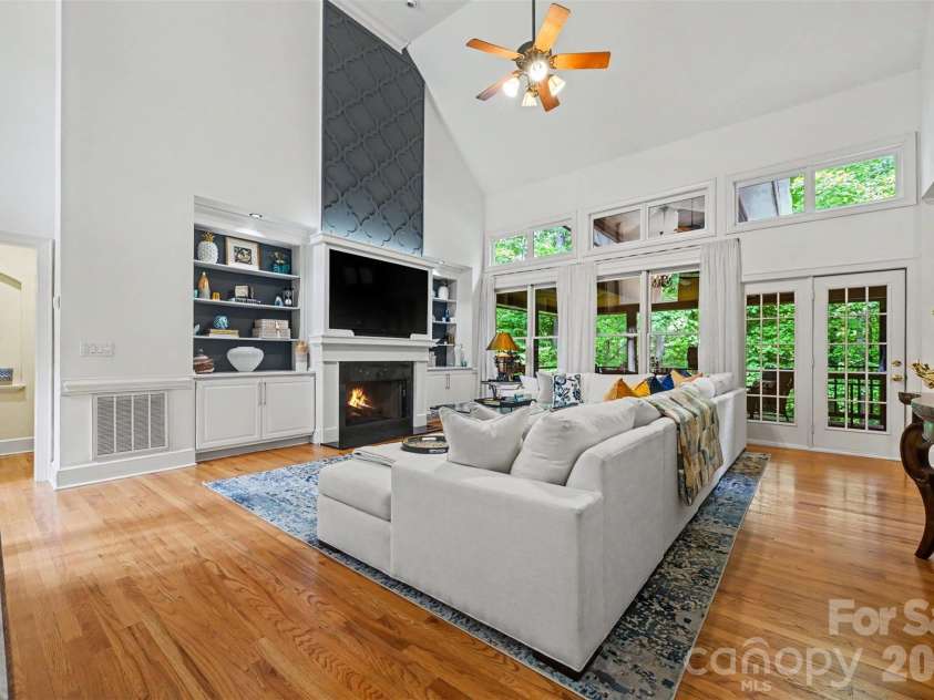 10808 Lederer Avenue, Charlotte, NC 28277.  MLS# CAR4375629, YatesRealty ID 24726. 