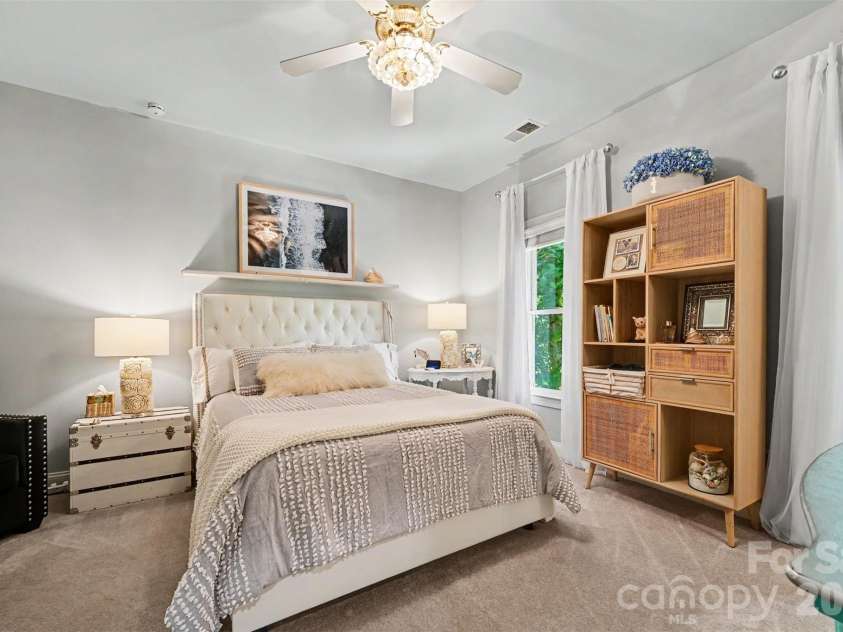 10808 Lederer Avenue, Charlotte, NC 28277.  MLS# CAR4375629, YatesRealty ID 24726. 